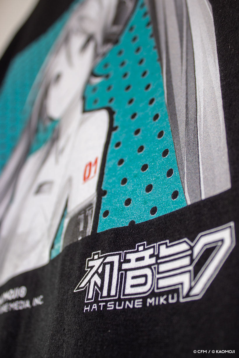 anime T-Shirts streetwear Miku 01 • T-shirt Black - kaomoji